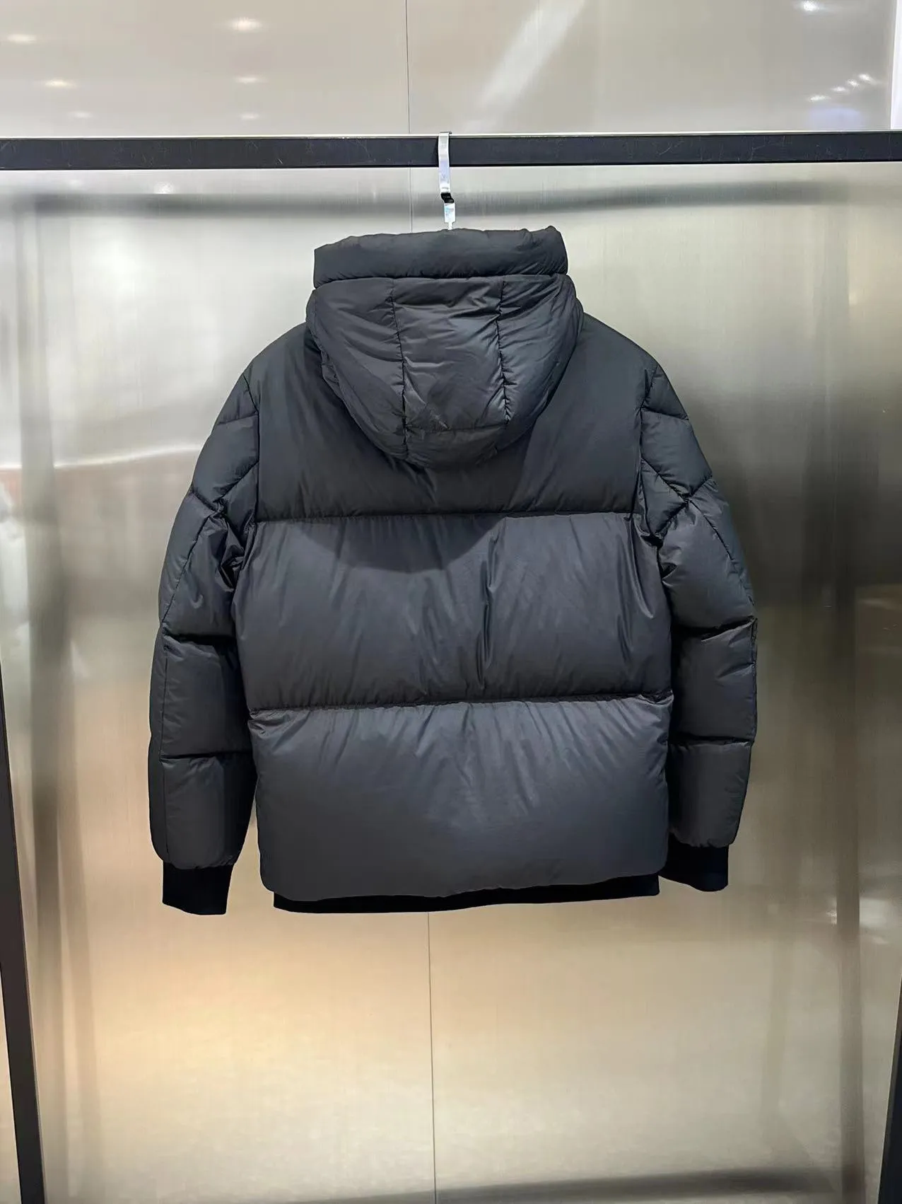 🆕❤️2️⃣0️⃣2️⃣4️⃣🆕 New Arrival🆕 1:1 Quality 95 、 👍 ⚠ ：Black Navy Blue White Size：12345